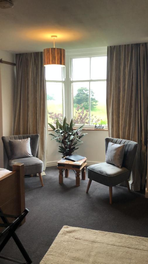 The Hollow Bed And Breakfast Great Longstone Exterior photo